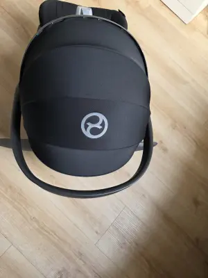 Cybex Cloud T i-Size Sepia Black - Veilig autostoeltje voor pasgeborenen, ligvlakfunctie + zomerhoes 4