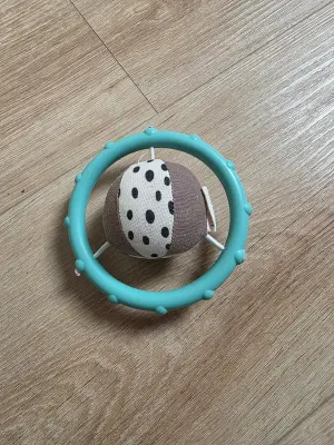 Gemengde babyspeelgoedset (6+ maanden) – Zacht pluche, rammelaar, bijtring en sensorisch speelgoed 4