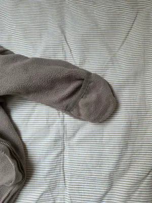 Name It Baby Fleece Overall 2–6 maanden (62/68) Taupe met capuchon – Nooit gebruikt 4