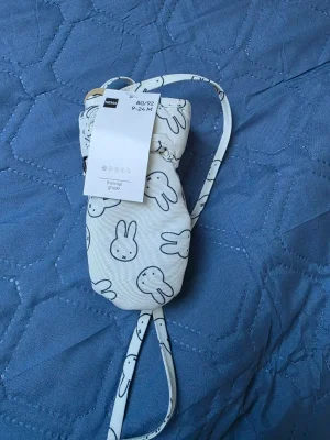 Baby Winter Set – Booties + New Gloves (Size 20 & 22–24, 9–24 Months) 4