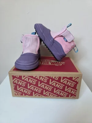Set babyschoenen (maat 20–21,5) – Set met Vans en laarsjes (4 paar) 5