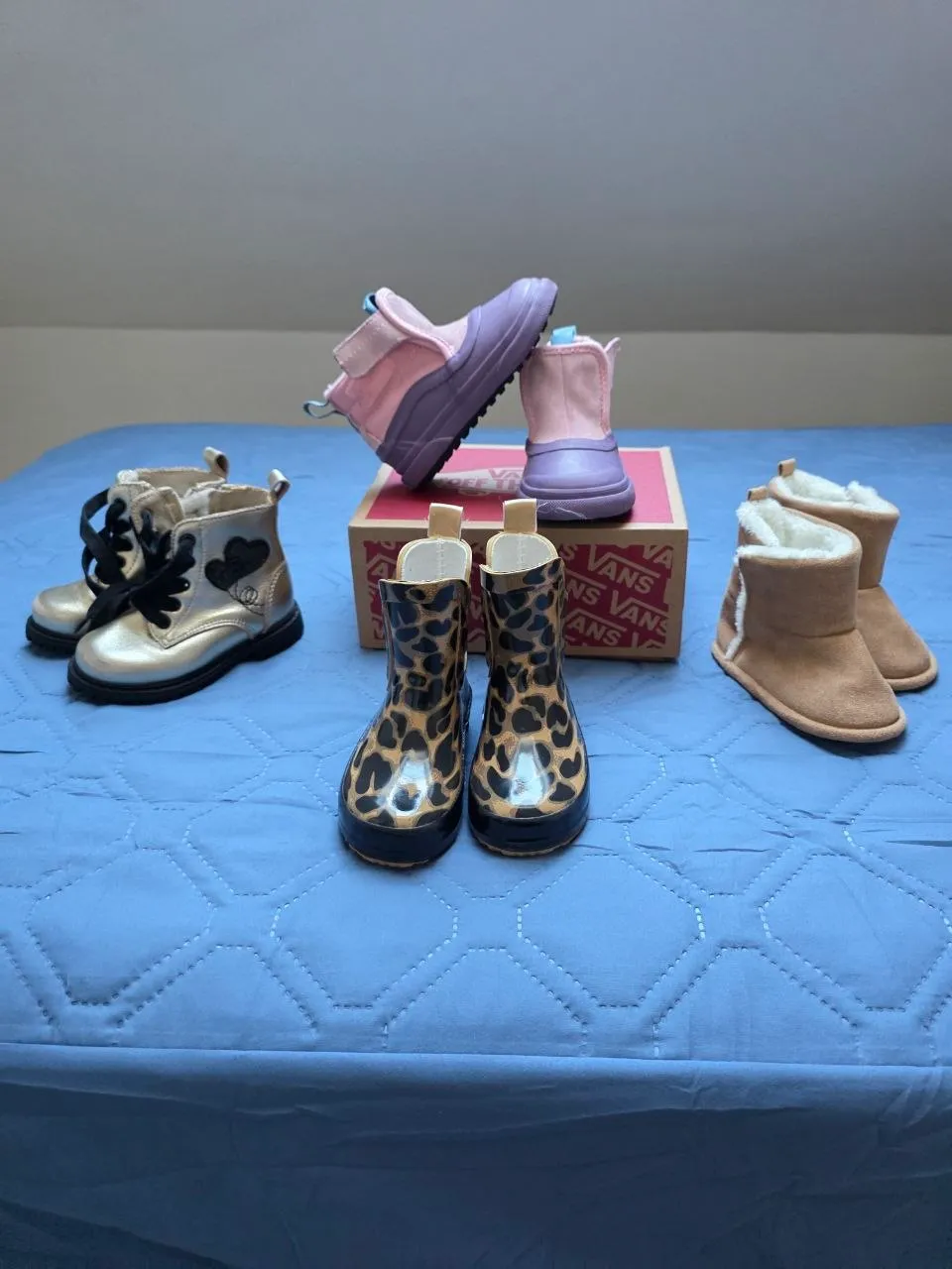 Baby Shoes Bundle (Size 20–21.5) – Vans + Boots Set (4 Pairs)