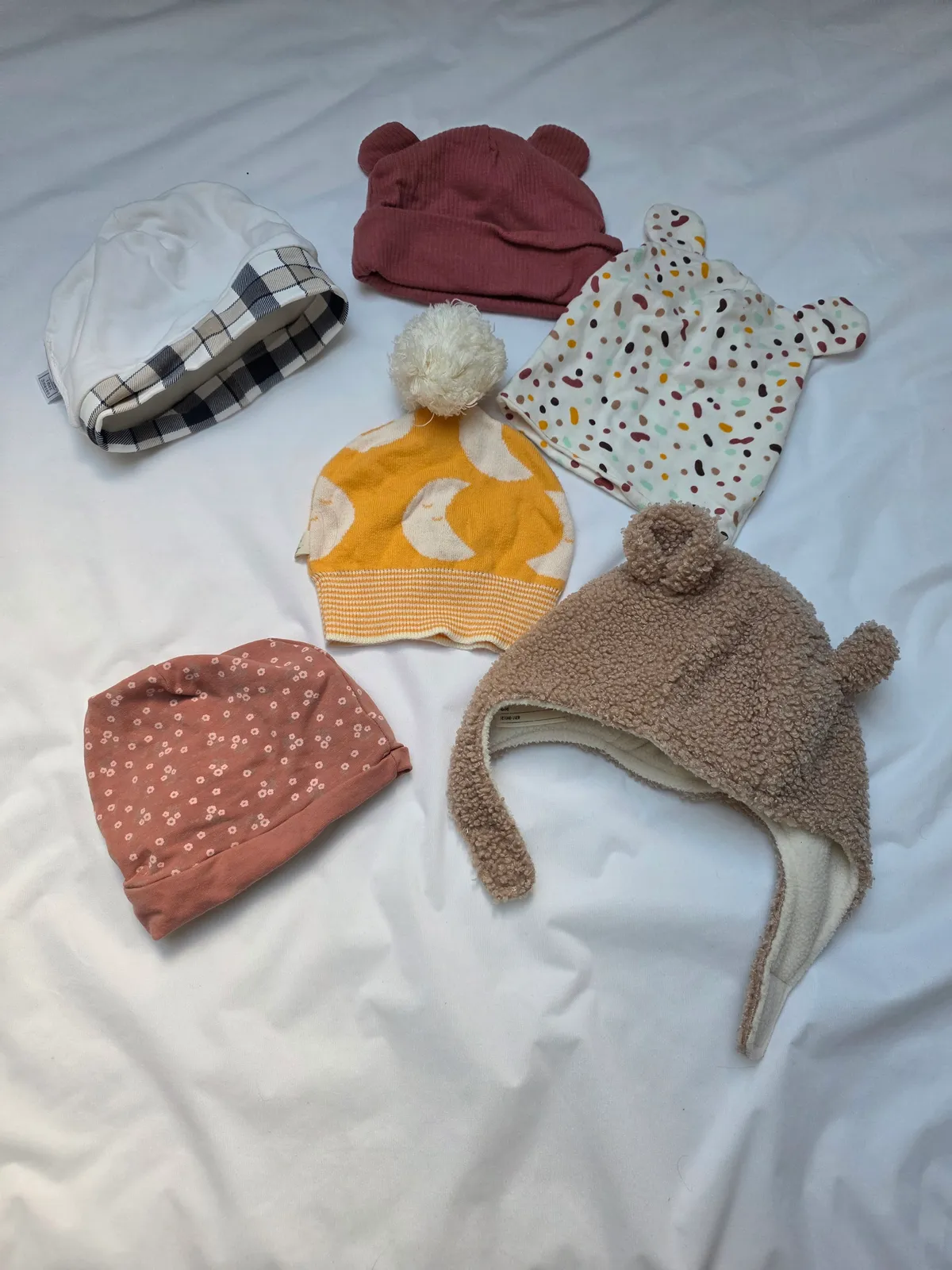Setje babymutsjes – 6 mutsjes, voor pasgeborenen tot 6 maanden