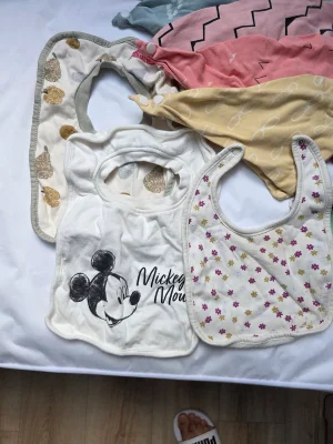 Set met slabbetjes – 19 stuks, voor pasgeborenen/one size, verschillende modellen 2