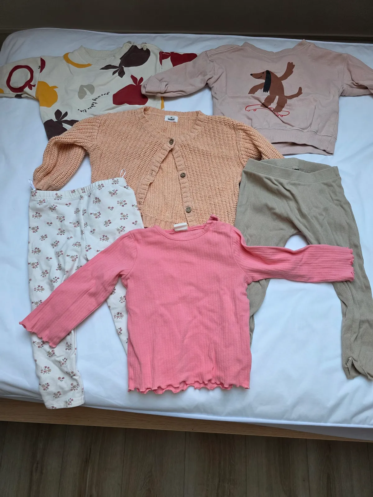 Baby Girl Tops & Leggings Bundle – 6 Pieces, Sizes 74/80/86