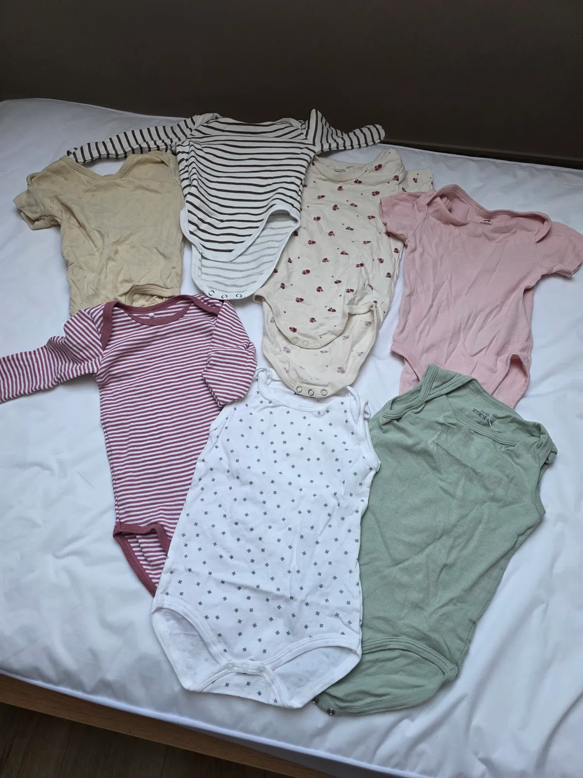 Baby Bodysuit Bundle – 7 Pieces, Sizes 74/80