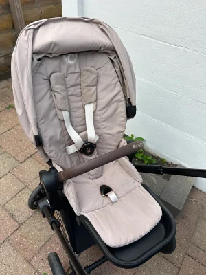 Cybex Priam Kinderwagen 6